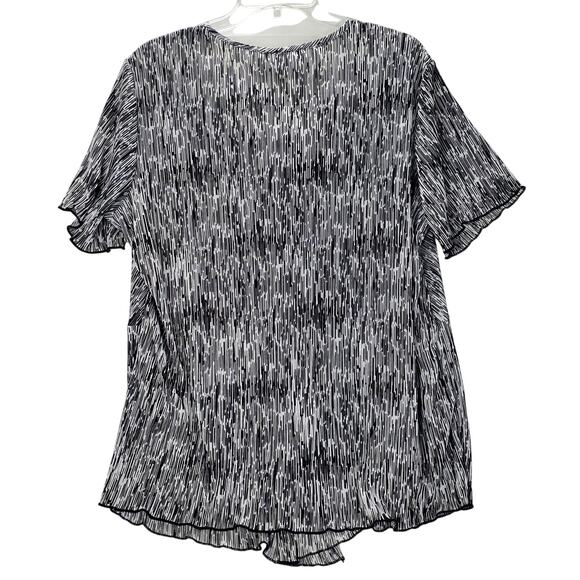 Ashley Hill Short Sleeve Top 3X Flowy Black White Pullover Blouse Office Casual - Picture 4 of 6